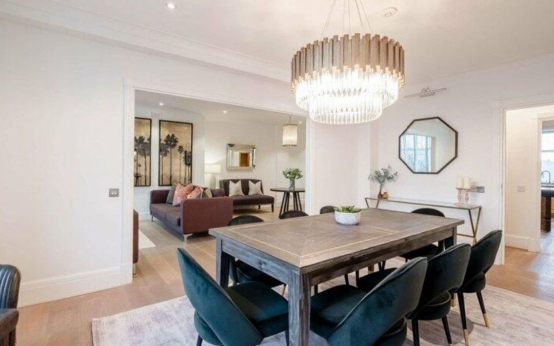 Strathmore Court,  Park Road, London